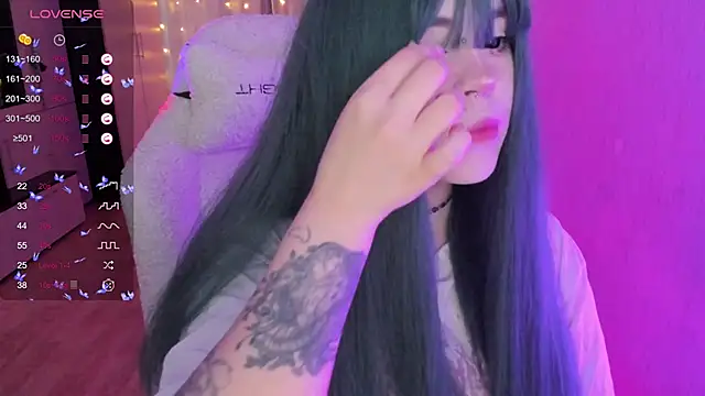 SelenaCute online show from 03-27-26, 05:46