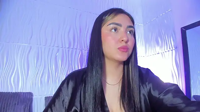 Abby  colins online show from 11-21-25, 05:00