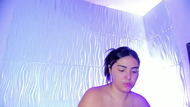 Abby  colins online show from 01-16-26, 04:33