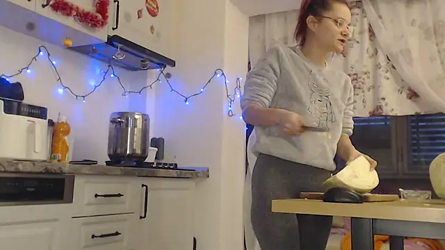 Tasty Shape online show from 02-02-25, 03:39