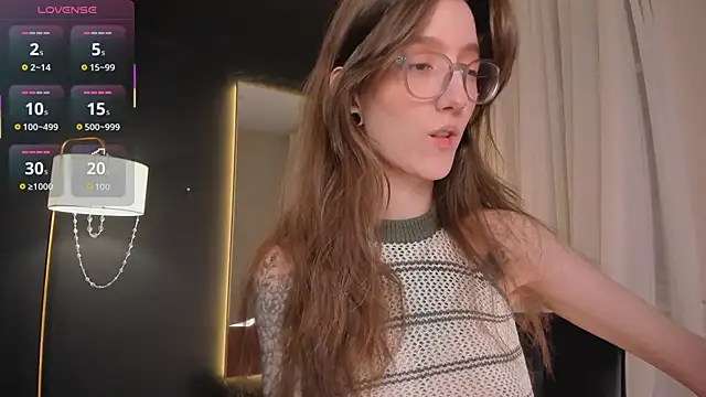 Lola Missy online show from 01-10-26, 05:09