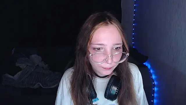 Snapshot of AmeliaKamishiro chatting on 10-06-25, 09:12 AmeliaKamishiro online show from 10-06-25, 09:12