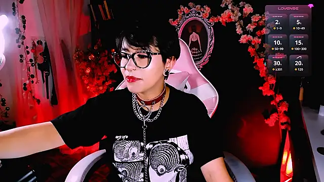 Snapshot of kitty_roxy chatting on 03-12-26, 03:40 kitty roxy online show from 03-12-26, 03:40