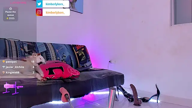 Kimberlykors online show from 11-22-25, 11:09