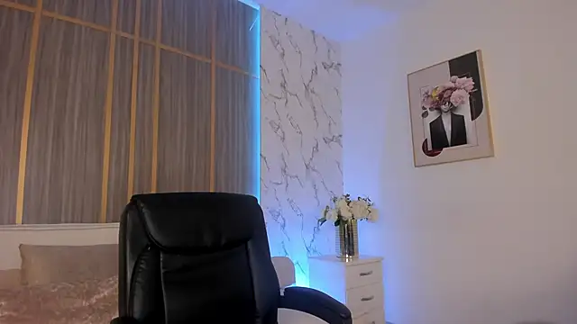 IsabellaAllen online show from 11-19-25, 09:59