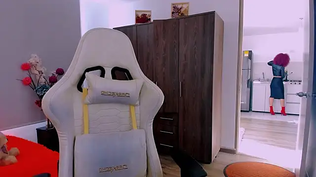 ScarlettMalbec online show from 02-18-26, 09:11