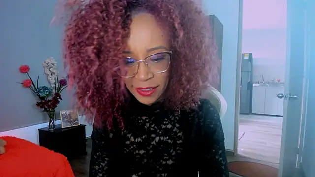 Snapshot of ScarlettMalbec chatting on 04-22-26, 09:16 ScarlettMalbec online show from 04-22-26, 09:16