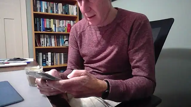 jiggy77777 online show from 02-10-26, 09:41