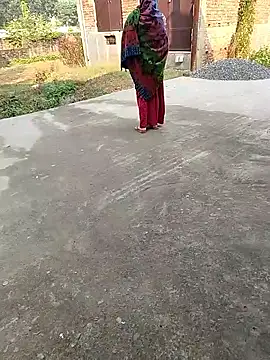 COUPLLE VILLAGE online show from 11-09-25, 03:16