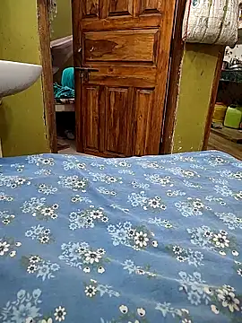 COUPLLE VILLAGE online show from 02-03-26, 03:59