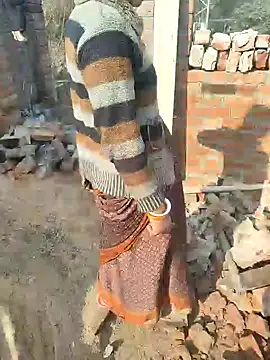 COUPLLE VILLAGE online show from 02-06-26, 03:44