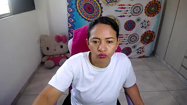 daleska ayala 1 online show from 12-18-25, 12:22