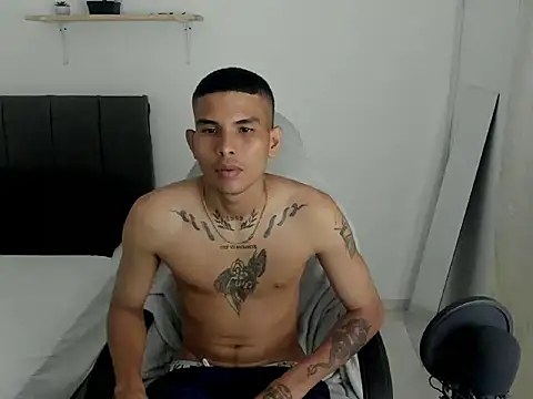 Snapshot of hot_king20 chatting on 07-21-26, 03:53 hot king20 online show from 07-21-26, 03:53