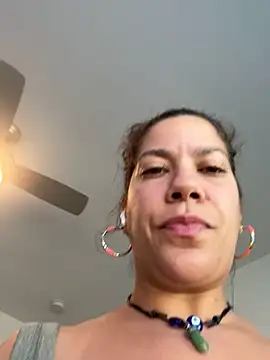 Snapshot of Bigbuttbrooklynn chatting on 11-10-25, 05:23 Bigbuttbrooklynn online show from 11-10-25, 05:23