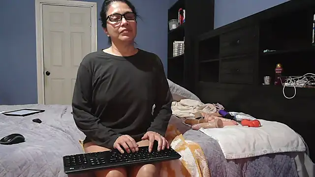 Snapshot of NinasRu chatting on 03-20-25, 06:19 NinasRu online show from 03-20-25, 06:19