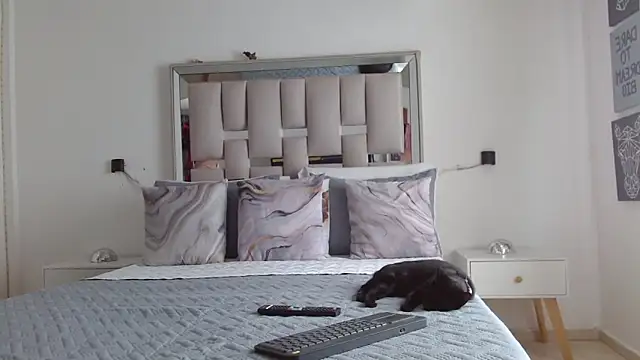 hellen martin online show from 03-09-26, 07:40