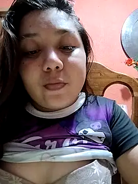 Snapshot of aniv96 chatting on 09-19-25, 12:02 aniv96 online show from 09-19-25, 12:02