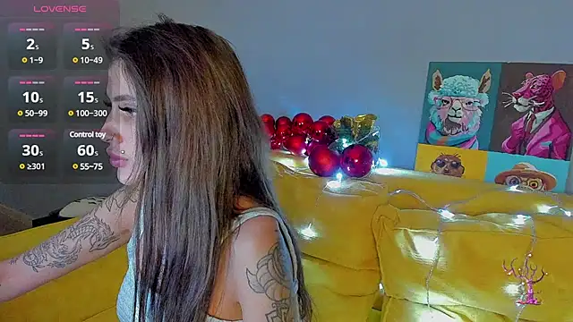Snapshot of Patricia_Cox chatting on 12-15-24, 09:31 Patricia Cox online show from 12-15-24, 09:31