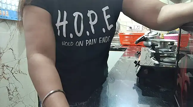 bhabhisexxy 880 online show from 03-10-25, 01:56