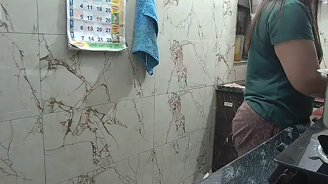 Snapshot of bhabhisexxy_880 chatting on 02-14-26, 01:57 bhabhisexxy 880 online show from 02-14-26, 01:57