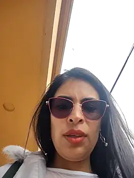 Astrid-- online show from 02-02-26, 03:22