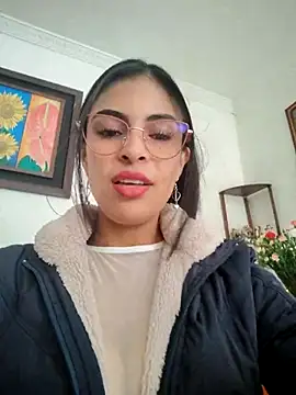 Astrid-- online show from 05-12-26, 02:58