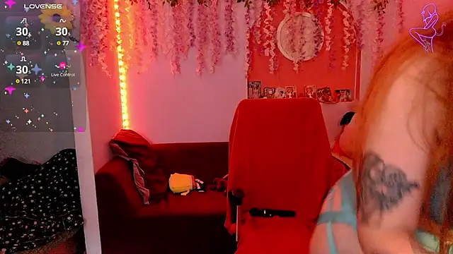 Snapshot of ValentinaMiller_ chatting on 03-19-25, 04:34 ValentinaMiller  online show from 03-19-25, 04:34