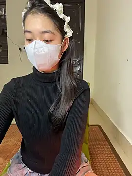 DA-EUN online show from 02-07-25, 03:34