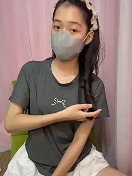 DA-EUN online show from 09-30-25, 03:44