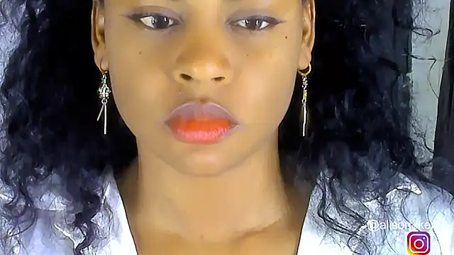 alison-ker3 online show from 10-29-25, 07:21