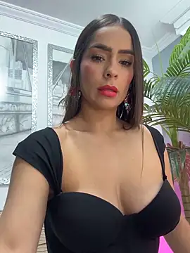 Snapshot of Mau_White chatting on 04-22-26, 03:46 Mau White online show from 04-22-26, 03:46