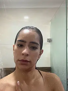 Snapshot of Mau_White chatting on 05-11-26, 02:23 Mau White online show from 05-11-26, 02:23