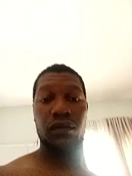 Snapshot of Vuyokaki chatting on 01-16-26, 08:18 Vuyokaki online show from 01-16-26, 08:18