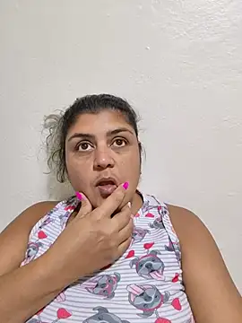 Snapshot of AlyDenalioficial chatting on 07-19-26, 04:22 AlyDenalioficial online show from 07-19-26, 04:22