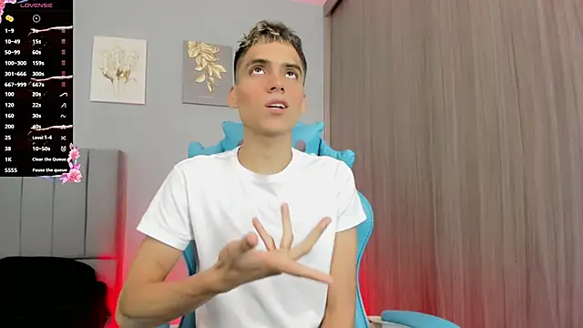 Snapshot of jake_and_joaquin chatting on 02-22-25, 09:59 jake and joaquin online show from 02-22-25, 09:59