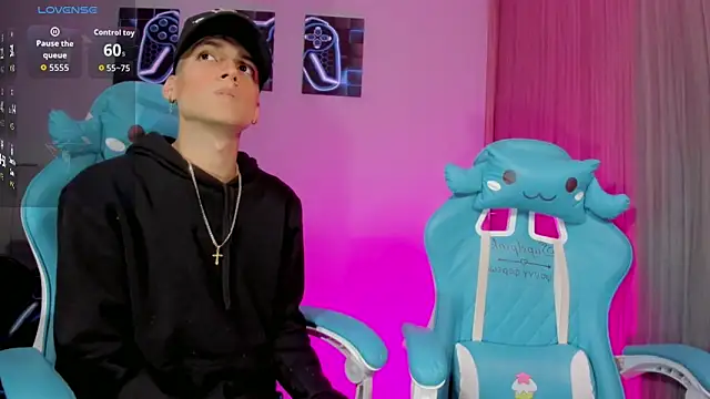 Snapshot of jake_and_joaquin chatting on 09-27-25, 03:55 jake and joaquin online show from 09-27-25, 03:55