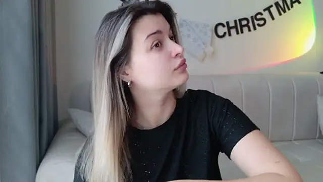 LancasterLady online show from 12-14-25, 03:01