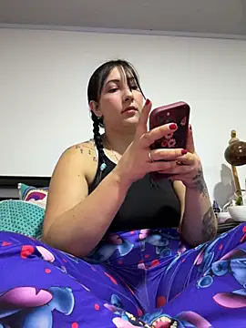 my-kitty online show from 05-26-26, 12:17