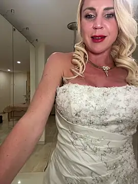 Kate-monroe online show from 02-03-26, 07:41