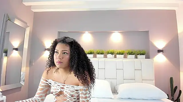 Ashleyy23x online show from 10-01-25, 12:00