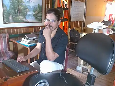 Dr Pocholate84 online show from 06-24-26, 07:13