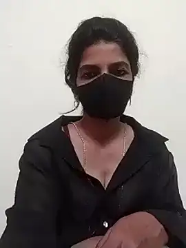 Snapshot of Shuttii_25 chatting on 12-03-24, 05:55 Shuttii 25 online show from 12-03-24, 05:55