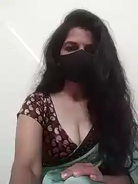 Snapshot of Shuttii_25 chatting on 01-20-25, 06:10 Shuttii 25 online show from 01-20-25, 06:10