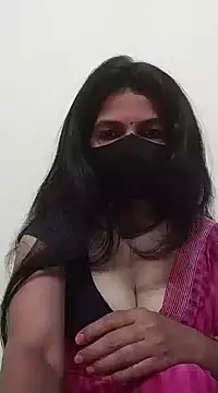 Snapshot of Shuttii_25 chatting on 01-24-25, 04:48 Shuttii 25 online show from 01-24-25, 04:48