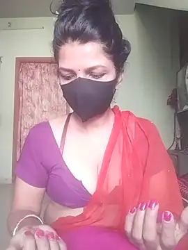 Snapshot of Shuttii_25 chatting on 11-14-25, 06:23 Shuttii 25 online show from 11-14-25, 06:23