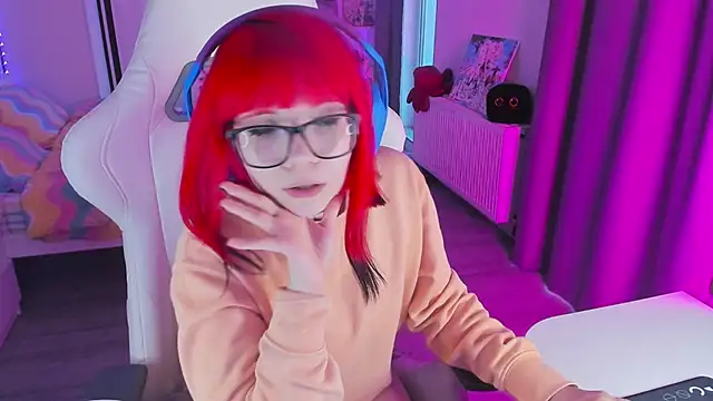 Yumi Youkai online show from 01-28-25, 12:11