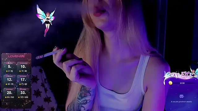 Snapshot of Aqualen chatting on 02-19-25, 03:38 Aqualen online show from 02-19-25, 03:38