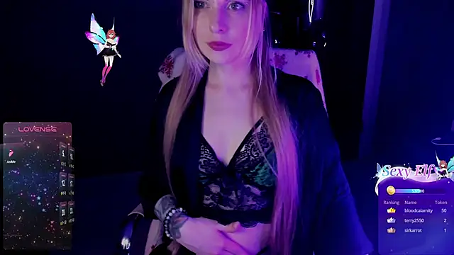 Snapshot of Aqualen chatting on 02-25-25, 04:42 Aqualen online show from 02-25-25, 04:42