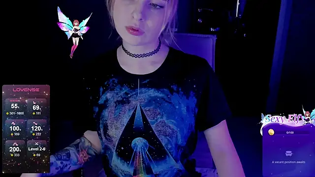 Snapshot of Aqualen chatting on 03-07-25, 07:16 Aqualen online show from 03-07-25, 07:16