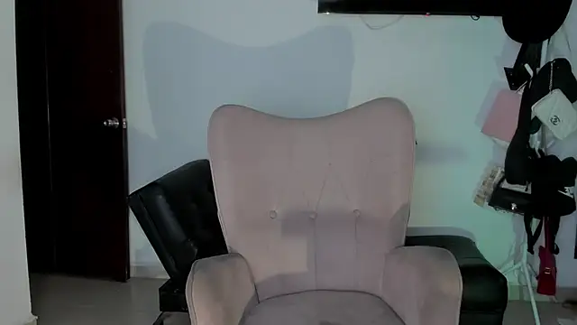 selene king2 online show from 03-18-26, 02:09